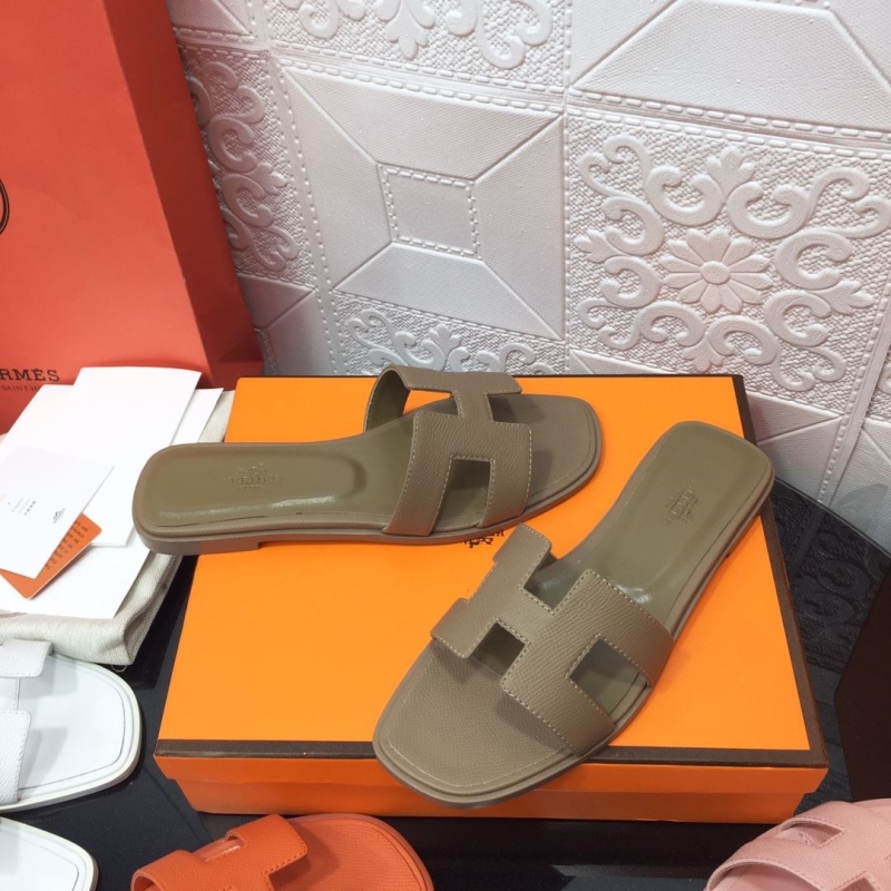 Hermes Slippers